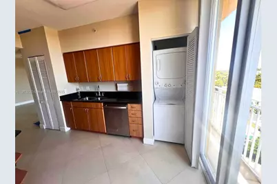 2425 SW 27th Ave #1004, Miami, FL 33145 - Photo 15