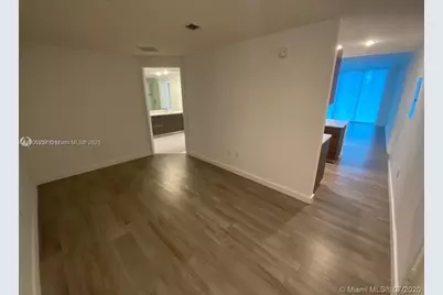 1100 S Miami Ave #3011, Miami, FL 33130 - Photo 3