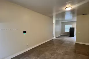 10274 SW 180th St, Miami, FL 33157 - Photo 13