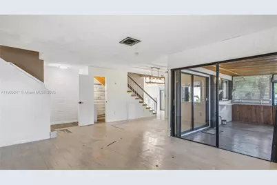 21808 SW 99th Ave, Cutler Bay, FL 33190 - Photo 11