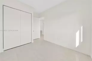 530 SW 11th Ave, Miami, FL 33130 - Photo 9