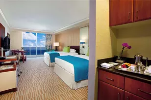 18001 Collins Ave, Sunny Isles Beach, FL 33160 - Photo 5