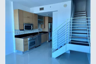 60 SW 13th St #2213, Miami, FL 33130 - Photo 3