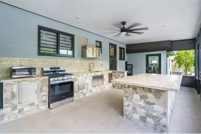 175 W 56th St, Hialeah, FL 33012 - Photo 25