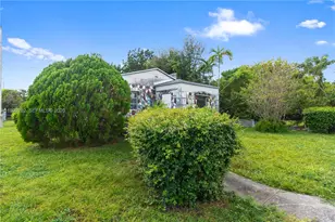 500 NW 46th St, Miami, FL 33127 - Photo 15