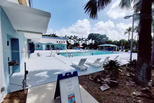 805 NW 3rd Terrace, Hallandale Beach, FL 33009 - Photo 17