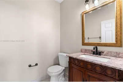 4490 Foxtail Ln, Weston, FL 33331 - Photo 23