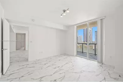 50 Biscayne Blvd #2211, Miami, FL 33132 - Photo 9