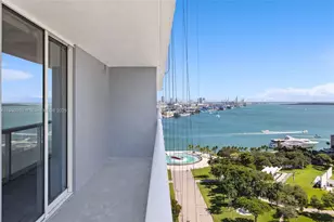 50 Biscayne Blvd, Miami, FL 33132 - Photo 25