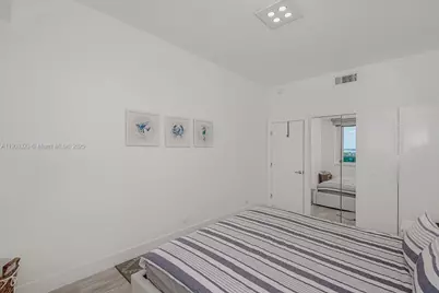 2301 Collins Ave #PH21, Miami Beach, FL 33139 - Photo 21