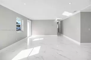 365 SW 17th Ave, Homestead, FL 33030 - Photo 5