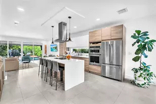 3167 SW 25th St, Miami, FL 33133 - Photo 11