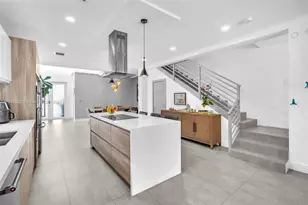 3167 SW 25th St, Miami, FL 33133 - Photo 9