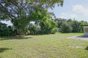 971 Fulton Ln NE, Palm Bay, FL 32905 - Photo 7