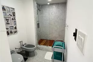 4000 Island Blvd, Aventura, FL 33160 - Photo 29