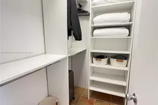 4000 Island Blvd, Aventura, FL 33160 - Photo 19