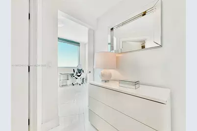 6700 Indian Creek Dr #PH2, Miami Beach, FL 33141 - Photo 23