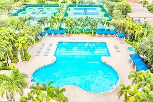 1235 NW 144th Ave, Pembroke Pines, FL 33028 - Photo 11