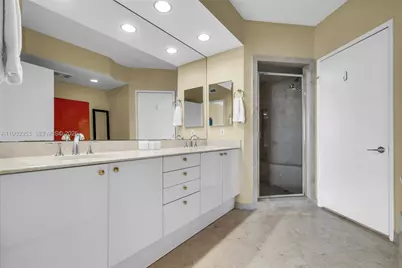 791 Crandon Blvd #1402, Key Biscayne, FL 33149 - Photo 21