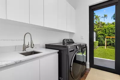 1341 Sorolla Ave, Coral Gables, FL 33134 - Photo 49