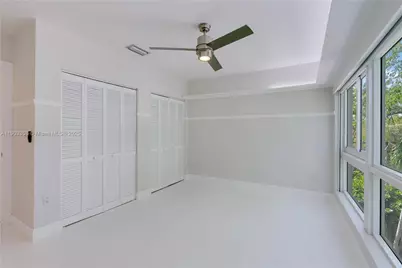 525 Ridgewood Rd, Key Biscayne, FL 33149 - Photo 9