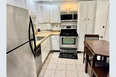 300 Bayview Dr #1903, Sunny Isles Beach, FL 33160 - Photo 5