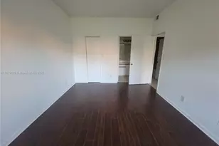 880 Cypress Park Way, Deerfield Beach, FL 33064 - Photo 9