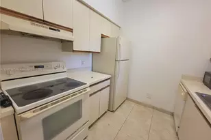 880 Cypress Park Way, Deerfield Beach, FL 33064 - Photo 15