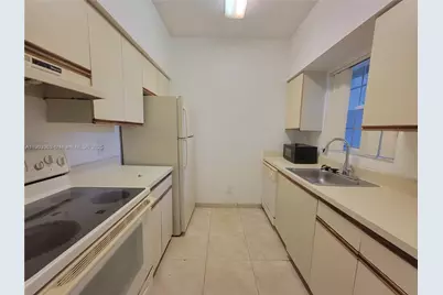 880 Cypress Park Way #I5, Deerfield Beach, FL 33064 - Photo 5