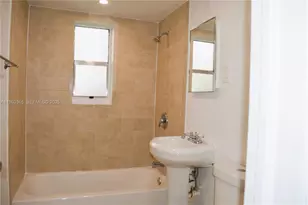 23 Phoenetia Ave, Coral Gables, FL 33134 - Photo 17