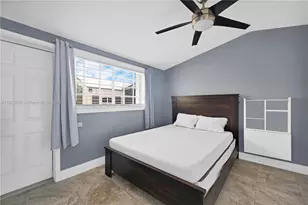 818 NE 3rd St, Hallandale Beach, FL 33009 - Photo 9