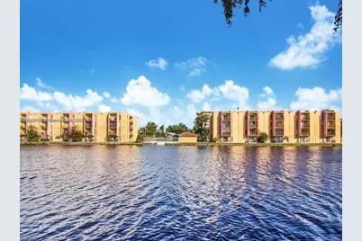 4717 NW 7th St #304-10, Miami, FL 33126 - Photo 1