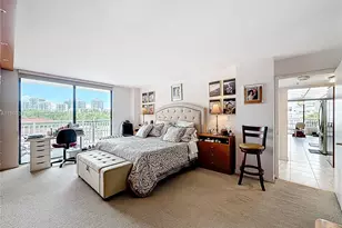 210 174th St, Sunny Isles Beach, FL 33160 - Photo 21