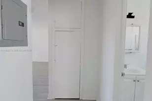 1955 Normandy Dr, Miami Beach, FL 33141 - Photo 9