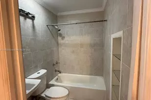 2901 San Remo Cir, Homestead, FL 33035 - Photo 7