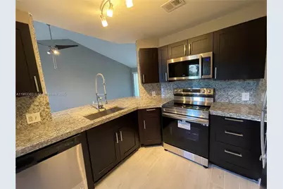 3429 NW 44th St #203, Oakland Park, FL 33309 - Photo 3