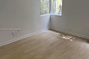 1027 Euclid Ave, Miami Beach, FL 33139 - Photo 17