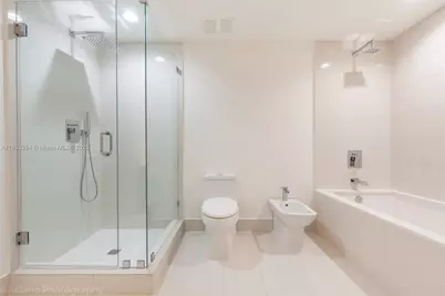 1300 S Miami Ave #3701, Miami, FL 33130 - Photo 13