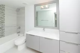 8323 Lake Dr, Doral, FL 33166 - Photo 5