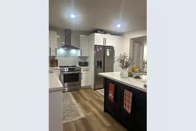 1409 NW 124th Ave, Pembroke Pines, FL 33026 - Photo 13