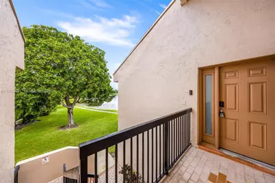 2741 S Carambola Cir S #1916, Coconut Creek, FL 33066 - Photo 7