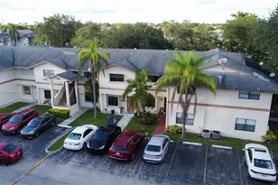 12955 SW 66th Ln, Miami, FL 33183 - Photo 9