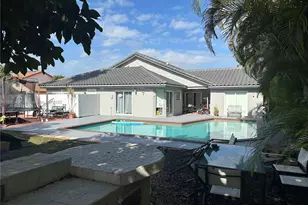 10331 SW 135th Ct, Miami, FL 33186 - Photo 7