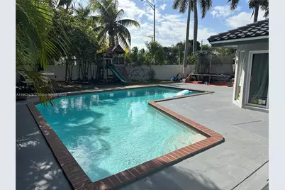 10331 SW 135th Ct, Miami, FL 33186 - Photo 9