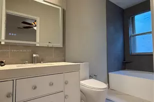 11020 NW 48th Terrace, Doral, FL 33178 - Photo 13