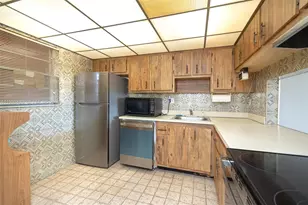 1891 SW 81st Ave, North Lauderdale, FL 33068 - Photo 13