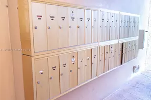 1891 SW 81st Ave, North Lauderdale, FL 33068 - Photo 21