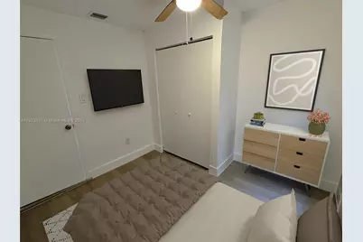 5815 NW 18th Ave #Front, Miami, FL 33142 - Photo 21