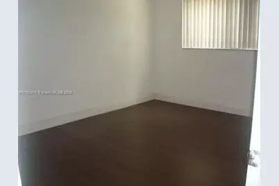 18230 Mediterranean Bl #1306, Hialeah, FL 33015 - Photo 7