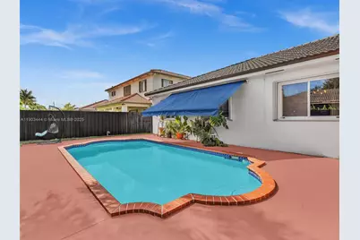 16691 NW 89th Pl, Miami Lakes, FL 33018 - Photo 35